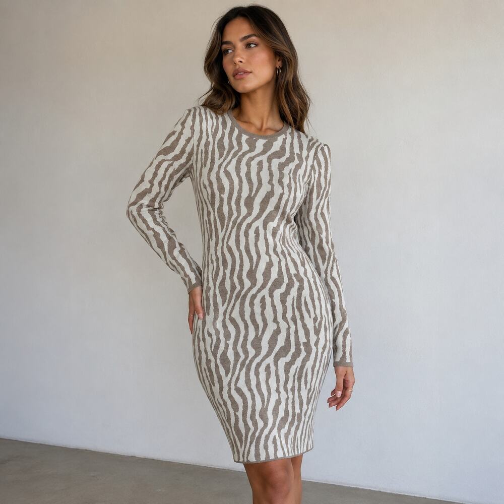 Express Zebra Print Sweater Dress Women’s Small Beige Cream Bodycon Midi Knit